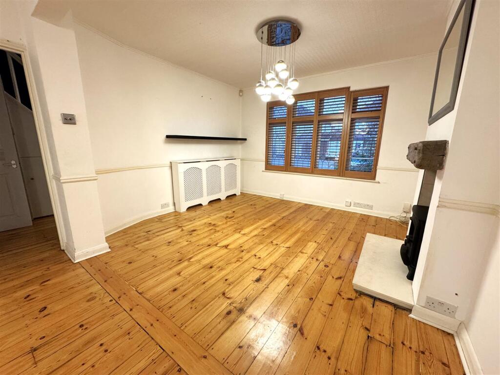 Additional image 19 of Berkeley Avenue, Bexleyheath