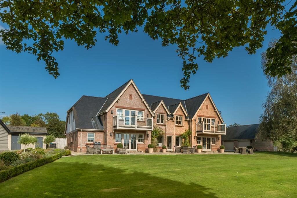 Additional image 38 of An immaculately presented and individually designed detached family home in Tiverton, Tarporley