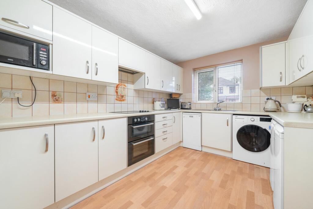 Additional image 3 of St. Margarets Avenue, Sidcup, DA15