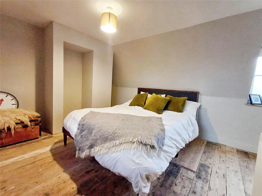 Additional image 12 of The Street, Shorne, Kent, DA12