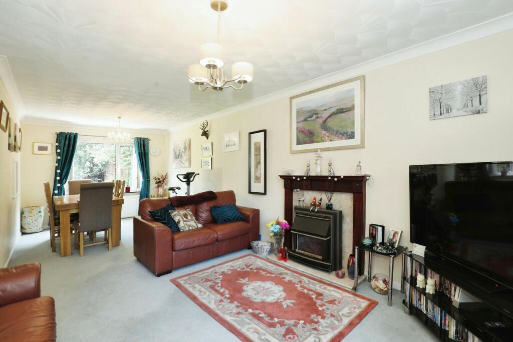 Additional image 17 of Montrose Court, Holmes Chapel, Crewe, CW4