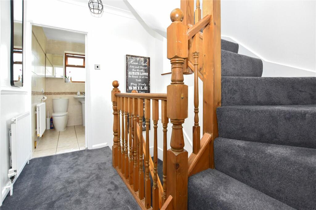 Additional image 21 of Midhurst Hill, Bexleyheath, DA6