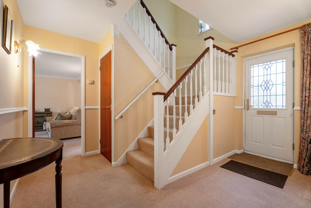 Additional image 7 of Queens Close, Harbury, Warwickshire CV33 9JJ