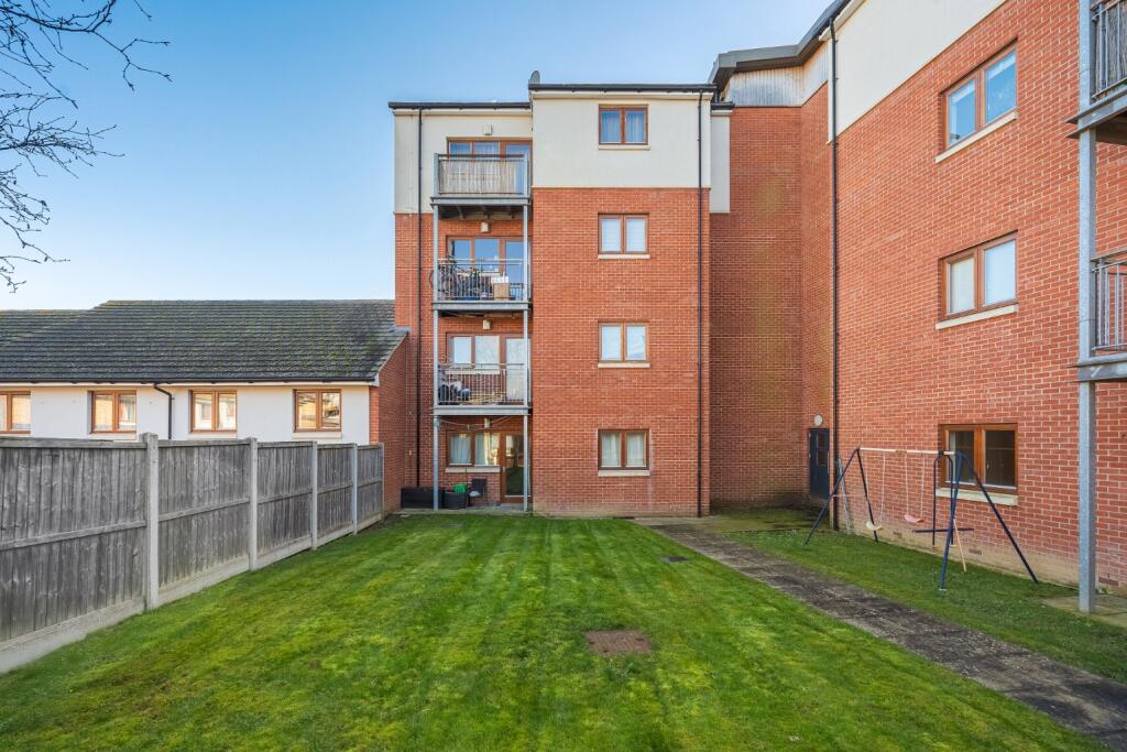 Additional image 15 of Hawkins Avenue, Gravesend, Kent, DA12 5NB