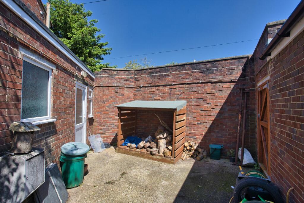 Additional image 13 of Shorncliffe Crescent, Folkestone, CT20