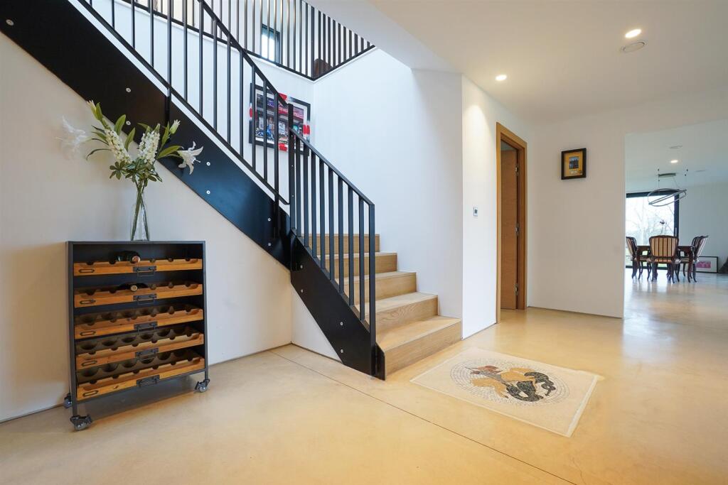 Additional image 12 of Alveston Lane, Alveston, Stratford-Upon-Avon