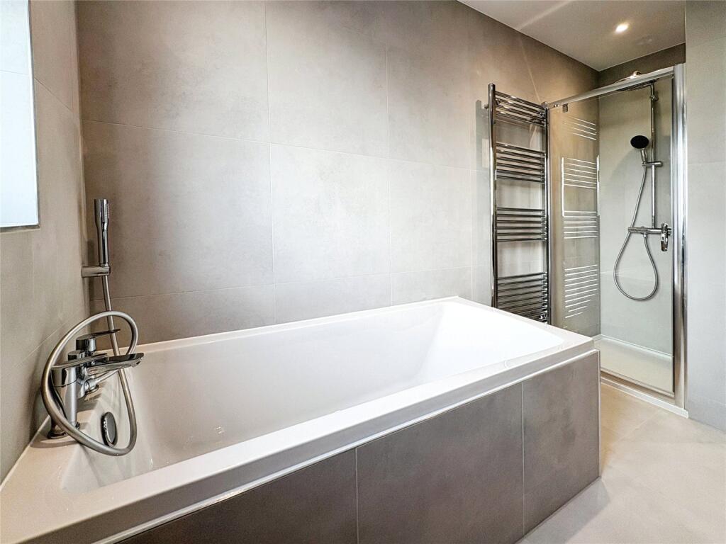 Additional image 18 of Coutts Avenue, Shorne, Gravesend, Kent, DA12