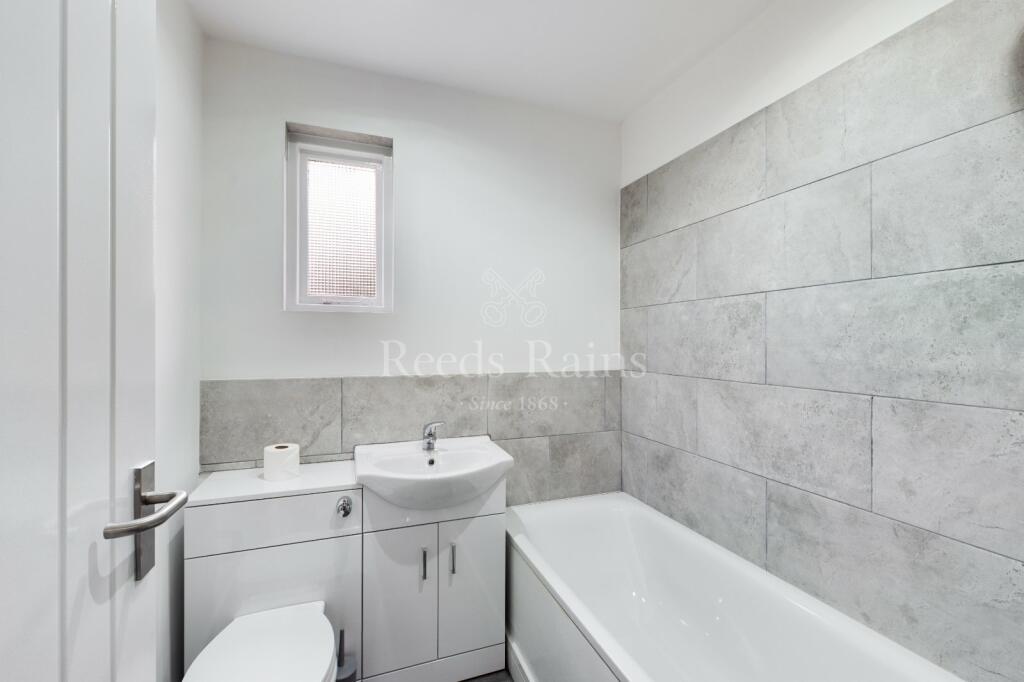 Additional image 5 of Fernheath Way, Joydens Wood, Kent, DA2