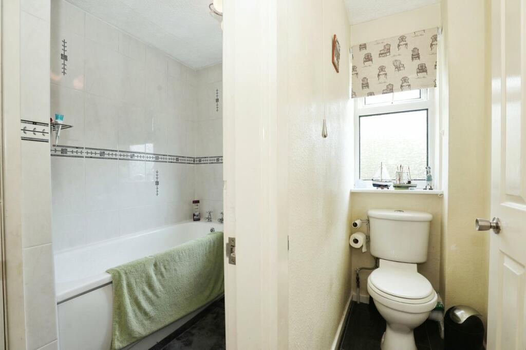 Additional image 14 of Montrose Court, Holmes Chapel, Crewe, CW4