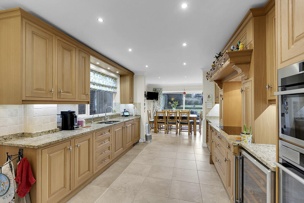 Additional image 3 of Beauty Bank