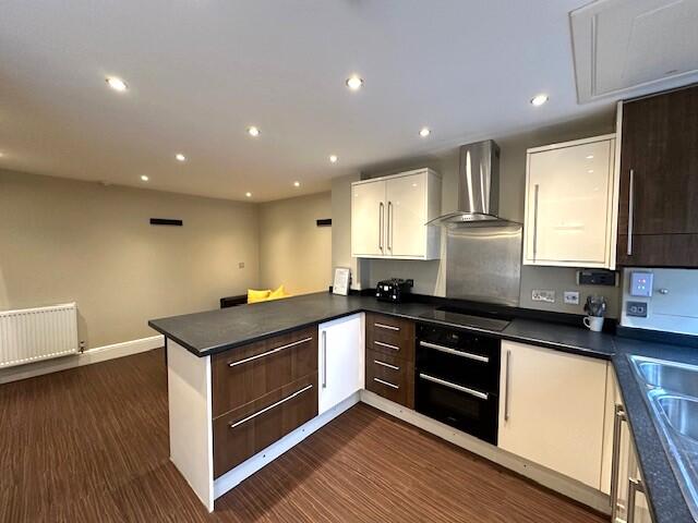 Additional image 5 of Edleston Road, Crewe, Cheshire, CW2 (STUDENT ACCOMMODATION)