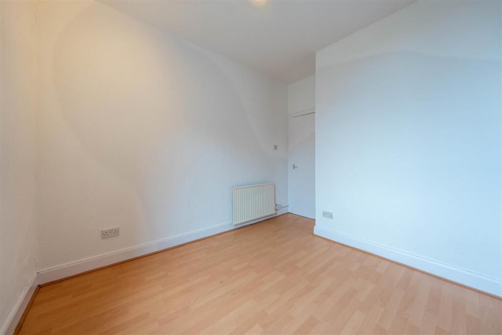 Additional image 7 of 2/L, 4, Graham Street, Dundee