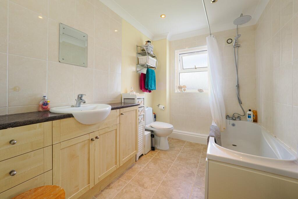 Additional image 18 of Hillside Street, Hythe, CT21