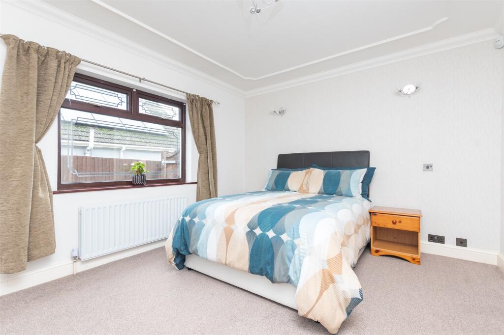 Additional image 8 of Hedge Place Road, Greenhithe, Kent