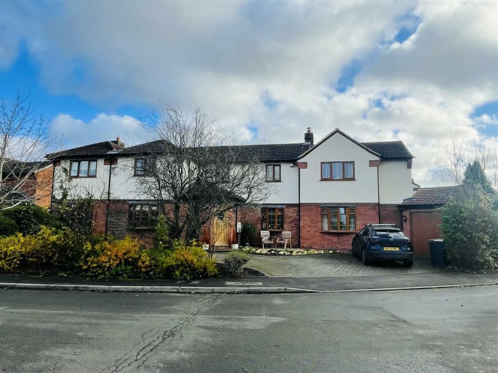 Additional image 31 of Falcon Close, Whitestone