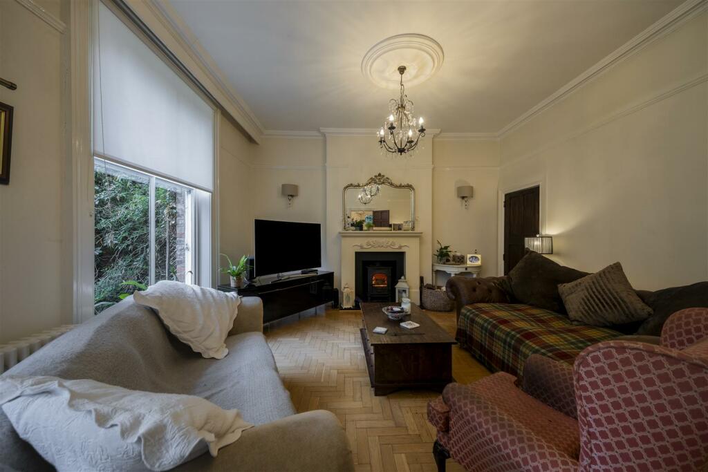 Additional image 16 of Park Lane, Hartford, Cheshire