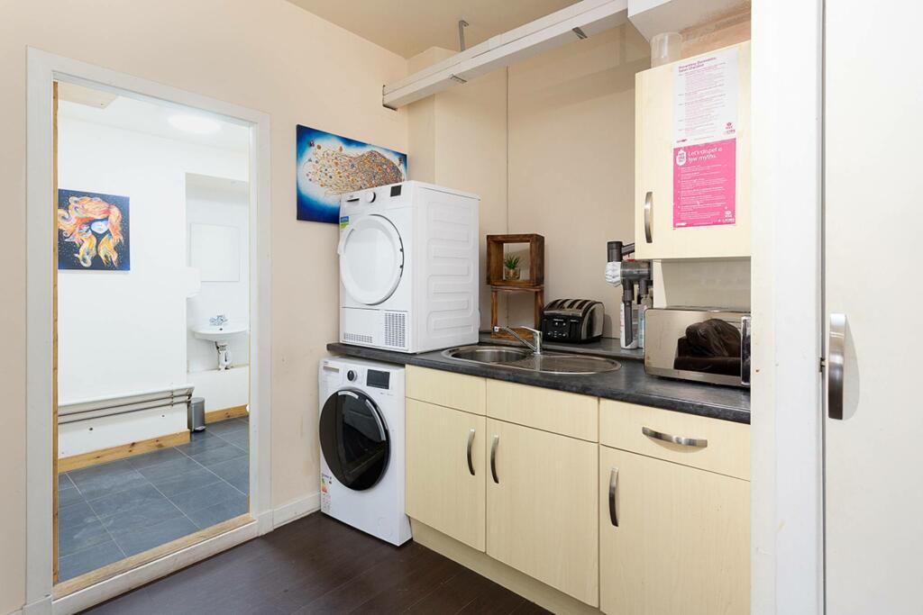 Additional image 10 of 21/23 Reform Street, Kirriemuir, DD8 4BS