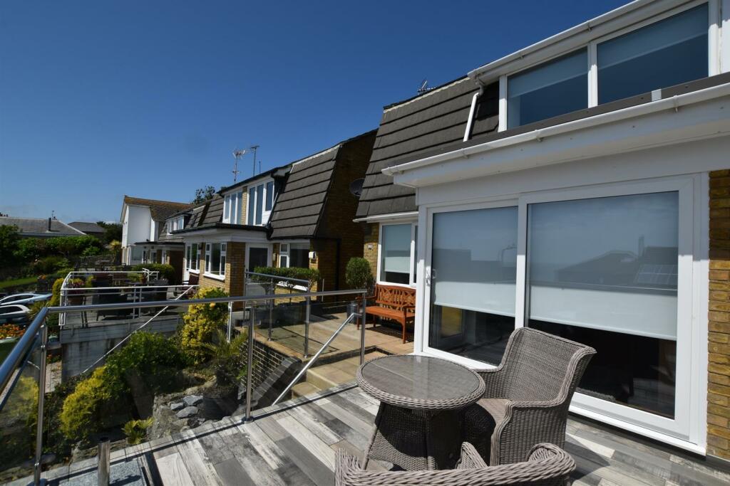 Additional image 12 of Castle Bay, Sandgate