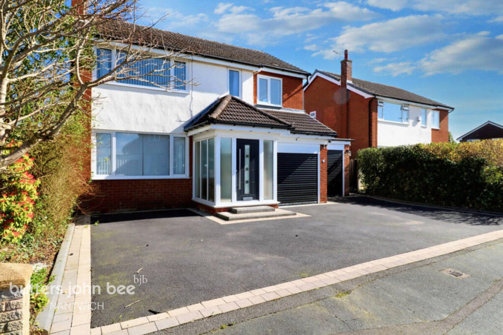 Additional image 18 of Carisbrooke Close, Crewe