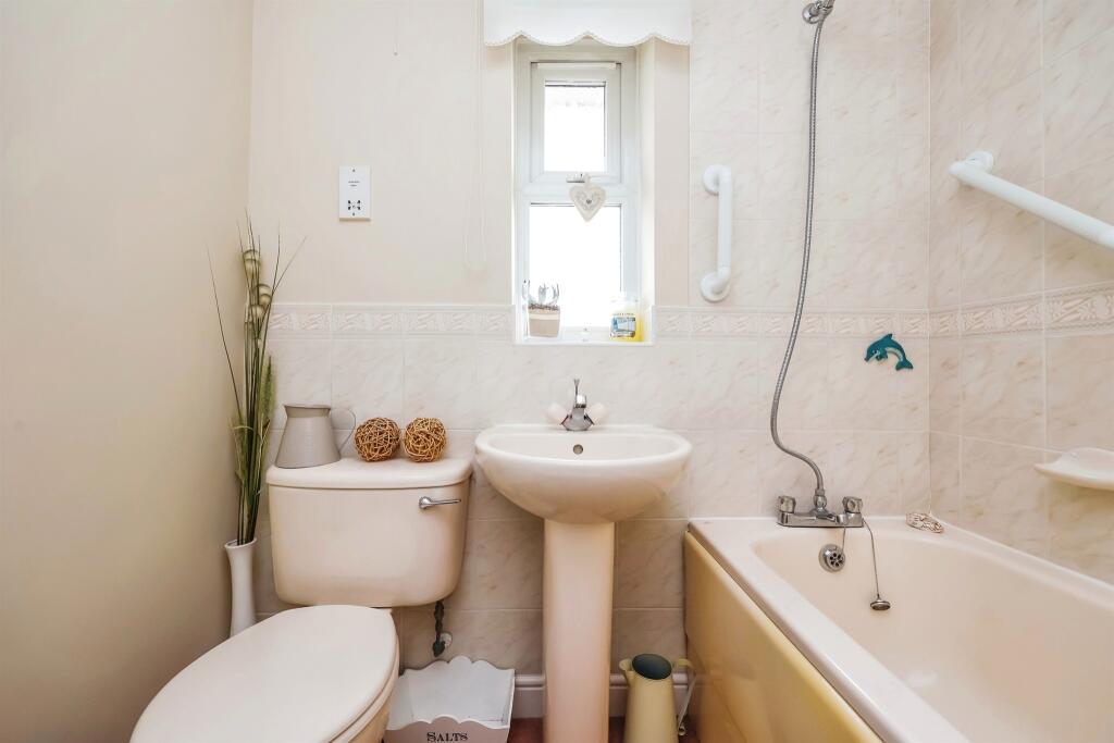 Additional image 14 of Heyford Court, Heanor