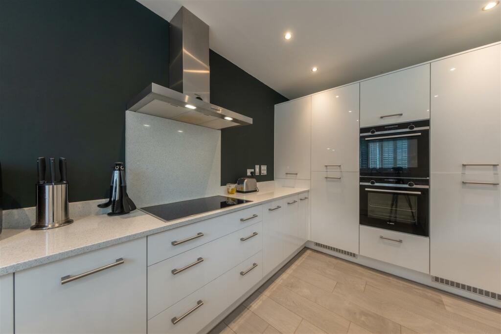 Additional image 17 of Stirling Close, Hartford, Cheshire