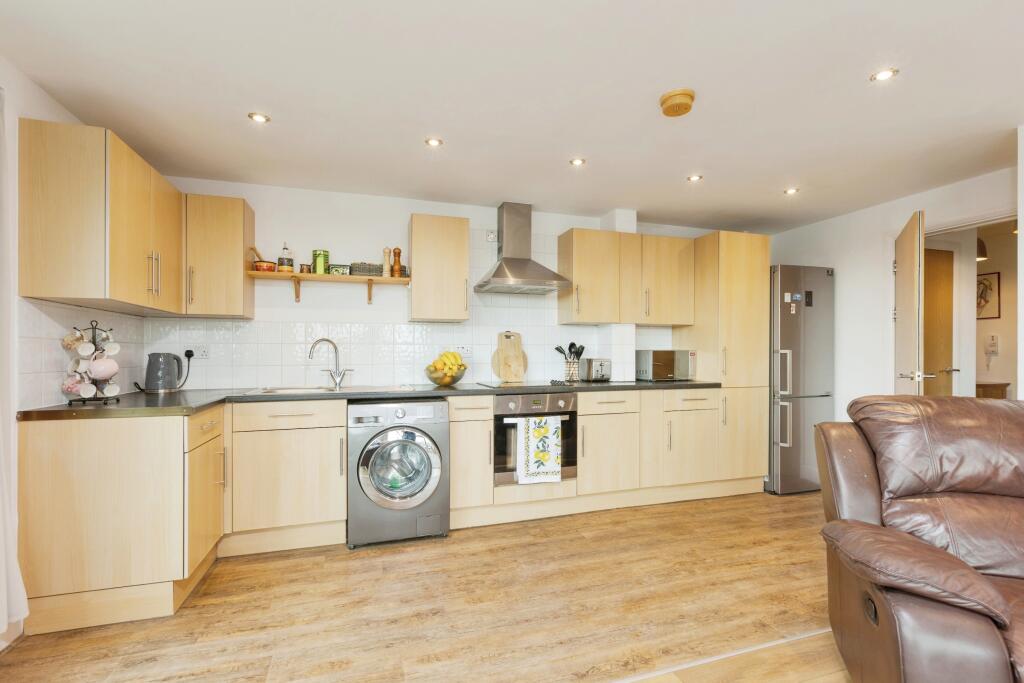 Additional image 10 of Peacock Street, Gravesend, Kent, DA12