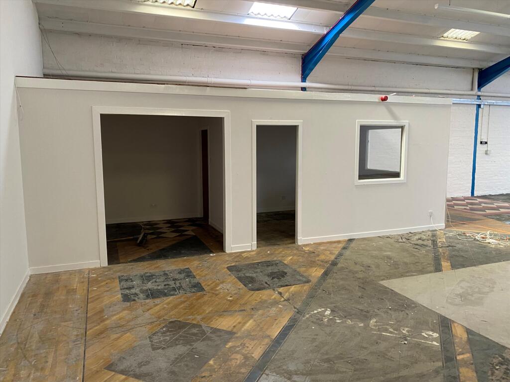 Additional image 6 of Unit 2, 119 Clepington Road, Dundee, Angus, DD3