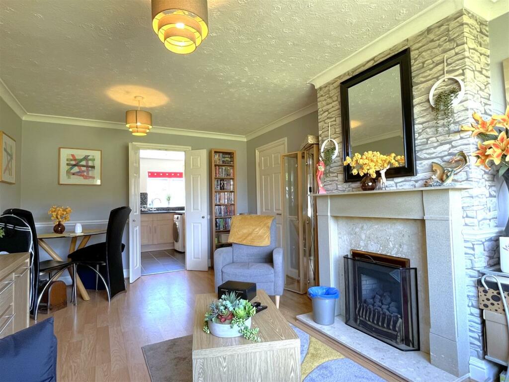 Additional image 7 of Millbank, Warwick