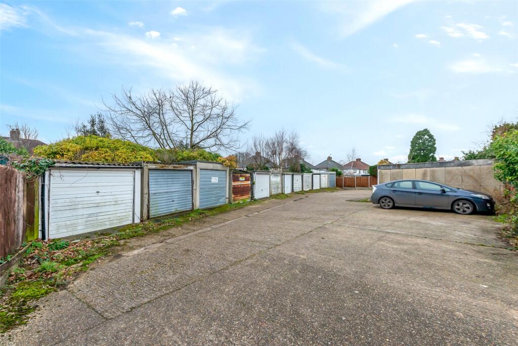 Additional image 9 of Rossland Close, Gravel Hill, Bexleyheath, Kent, DA6