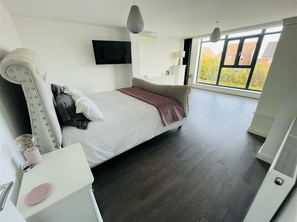 Additional image 15 of Plough Hill Road, Galley Common