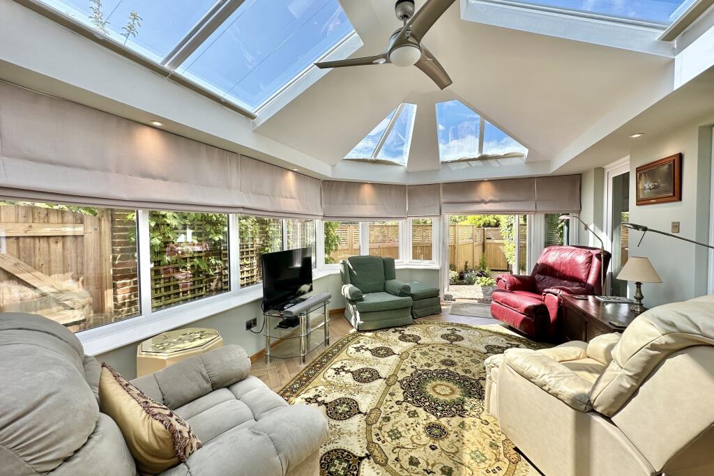 Additional image 11 of Radnor Cliff Crescent, Sandgate, Kent