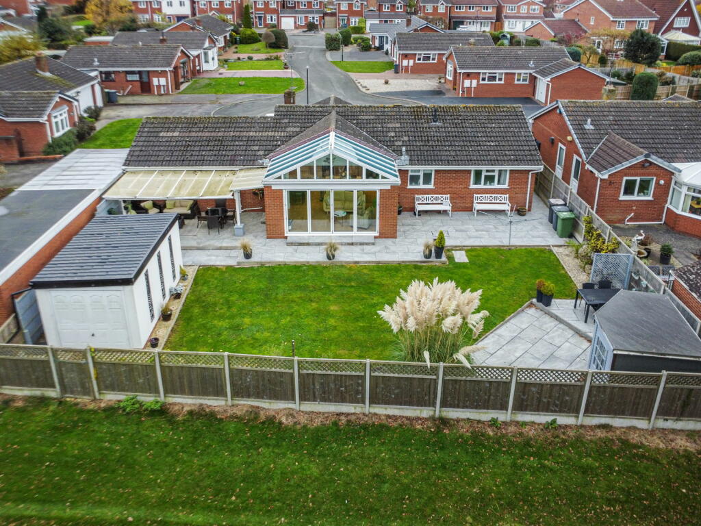Additional image 33 of Luxury Bungalow, Muirfield Close, Whitestone, CV11 6UA