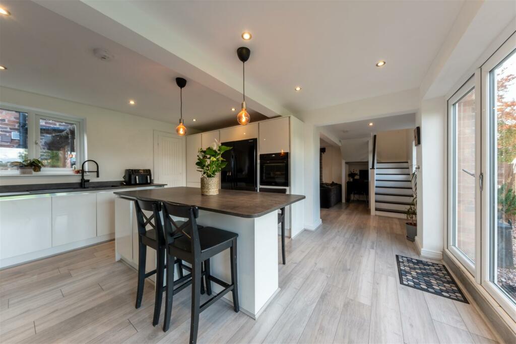 Additional image 2 of A charming 3 bedroom cottage with 2 bedroom annex in Alpraham