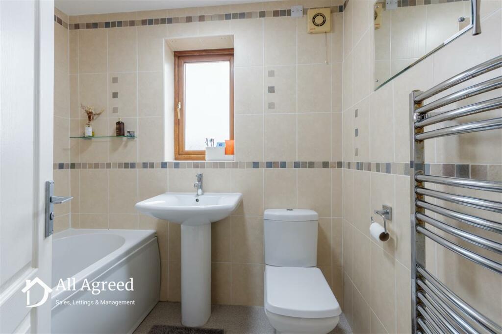 Additional image 16 of Porterhouse Road, Ripley