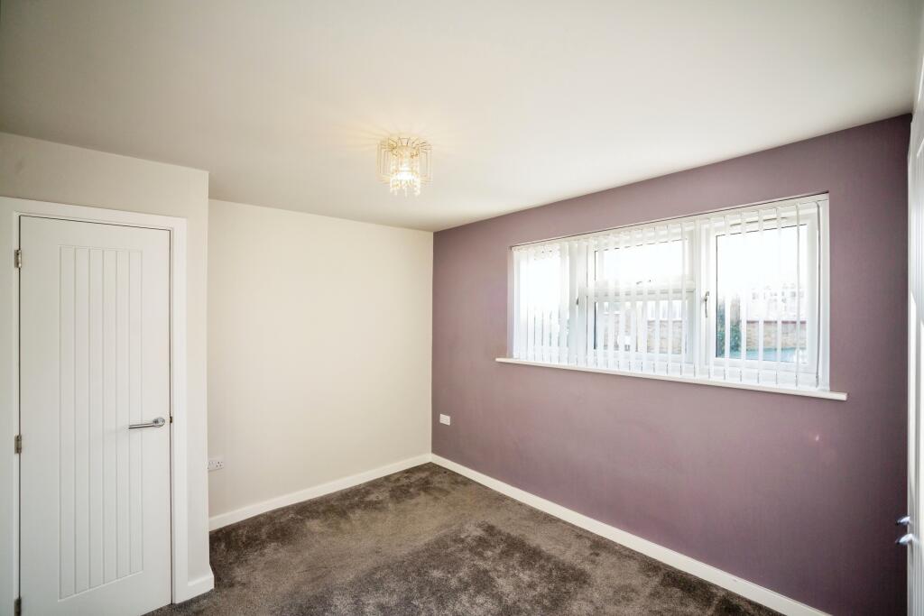 Additional image 8 of Mungo Park Road, Gravesend, DA12