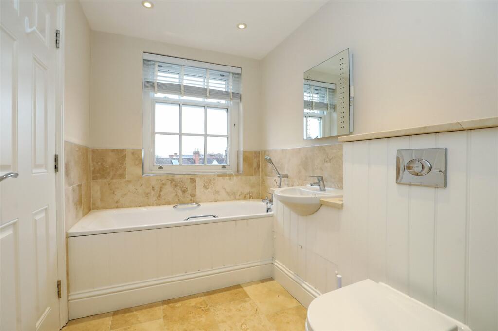 Additional image 16 of Ely Street, Stratford-upon-Avon, CV37