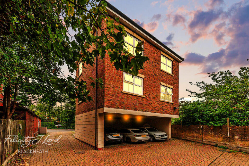 Additional image 7 of 41 Halfway Street, SIDCUP