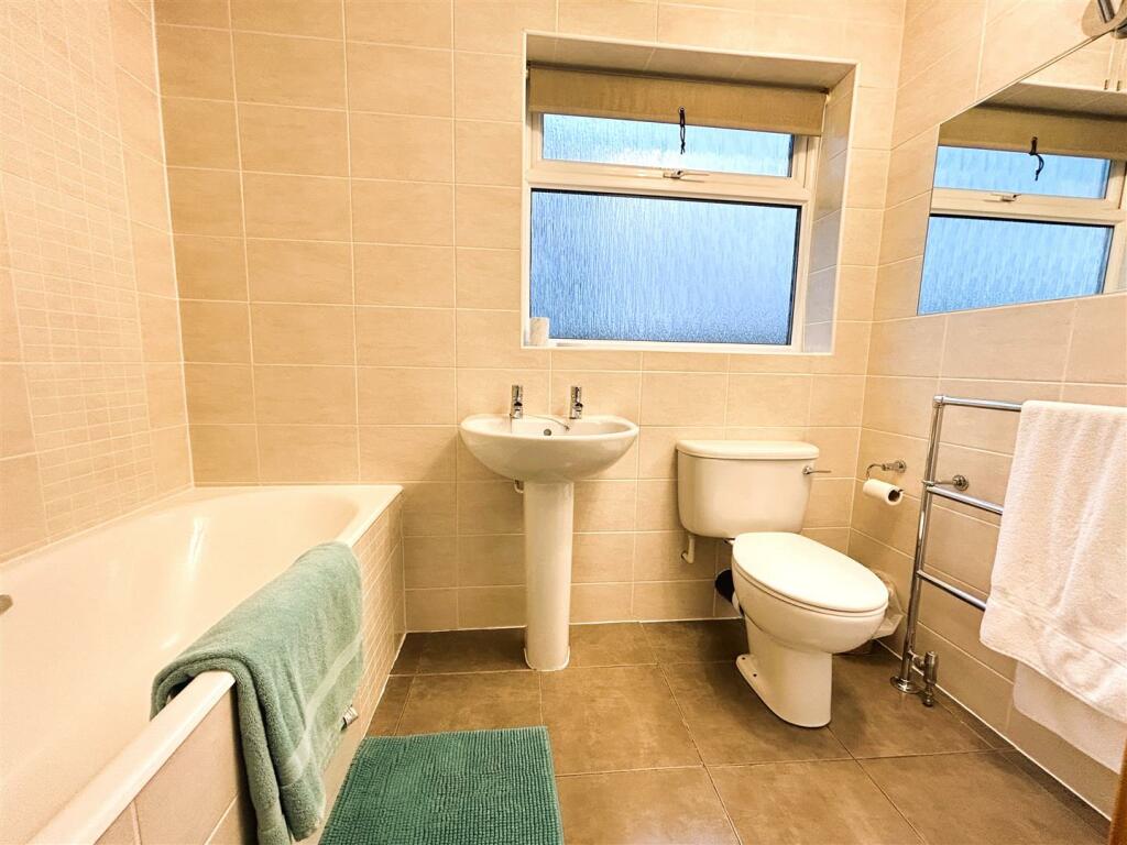 Additional image 23 of Park Road, Duffield, Belper