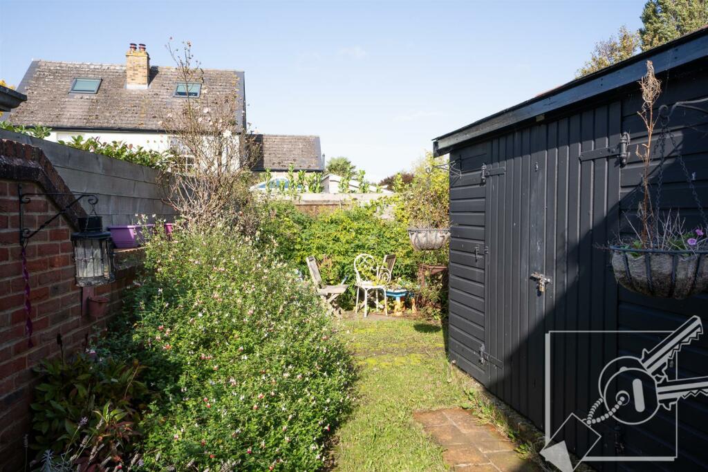 Additional image 16 of Warren Road, Southfleet, Gravesend
