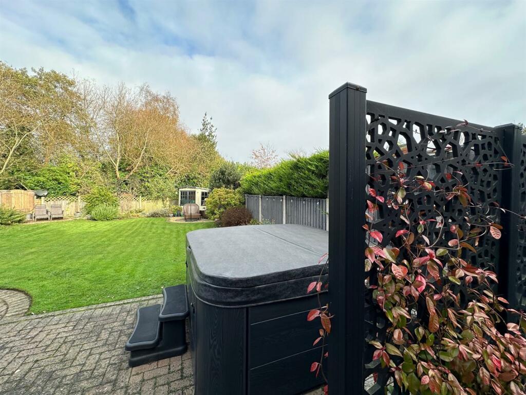 Additional image 37 of Crewe Road, Wistaston, Cheshire