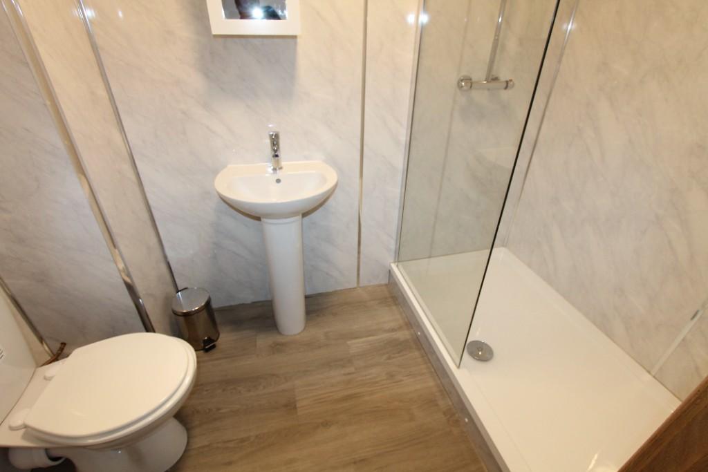 Additional image 6 of Flat 5, 118-120 Warwick Street, Leamington Spa, Warwickshire, CV32