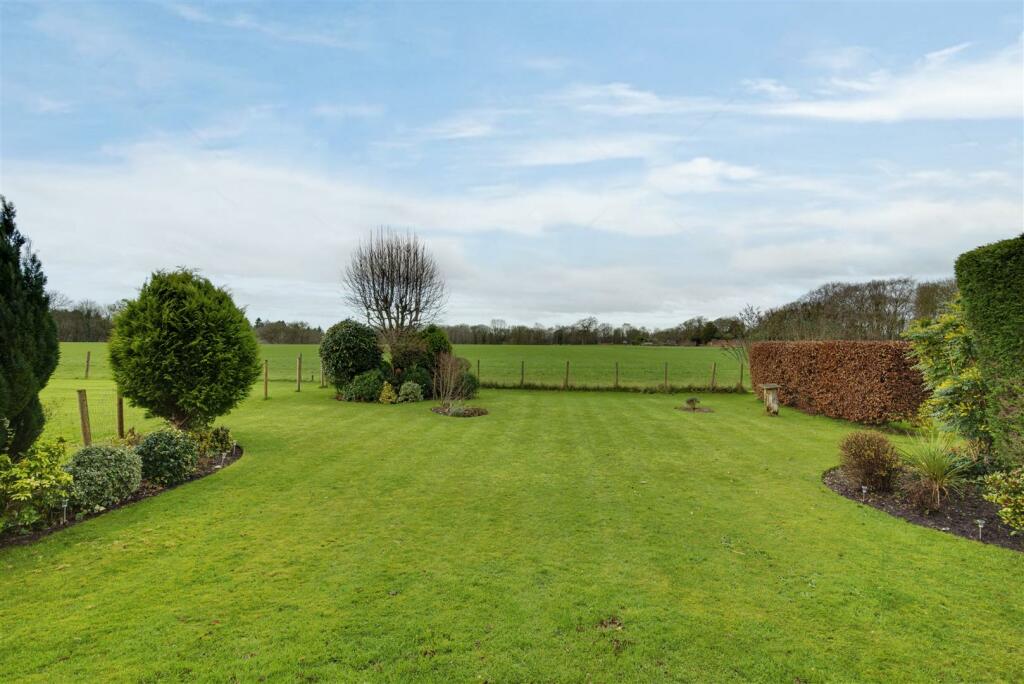 Additional image 6 of 3 The Stables, Somerford, Congleton