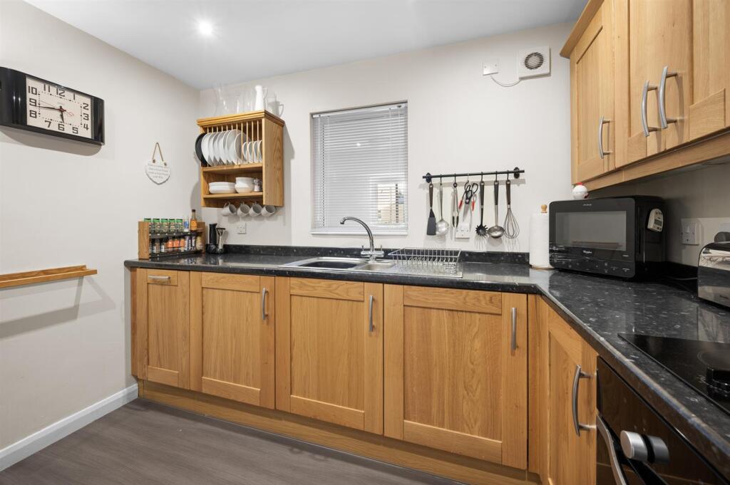 Additional image 14 of Matlock Street, Bakewell