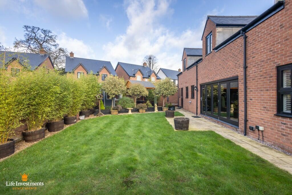 Additional image 72 of Coombe Road, Rugby, Warwickshire, CV23