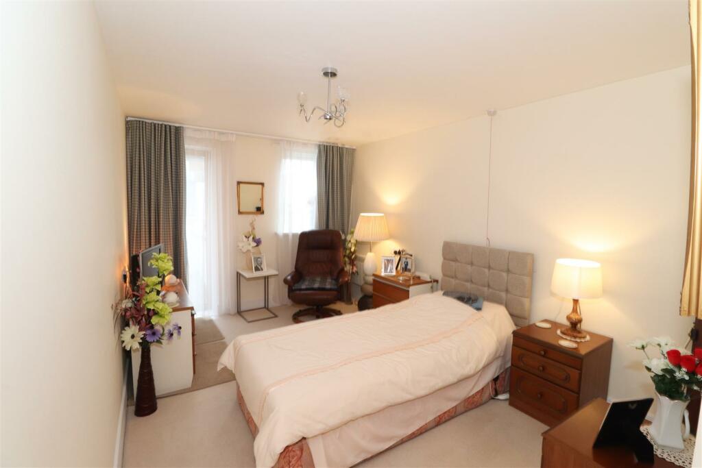 Additional image 6 of Wilton Court, Southbank Road, Kenilworth