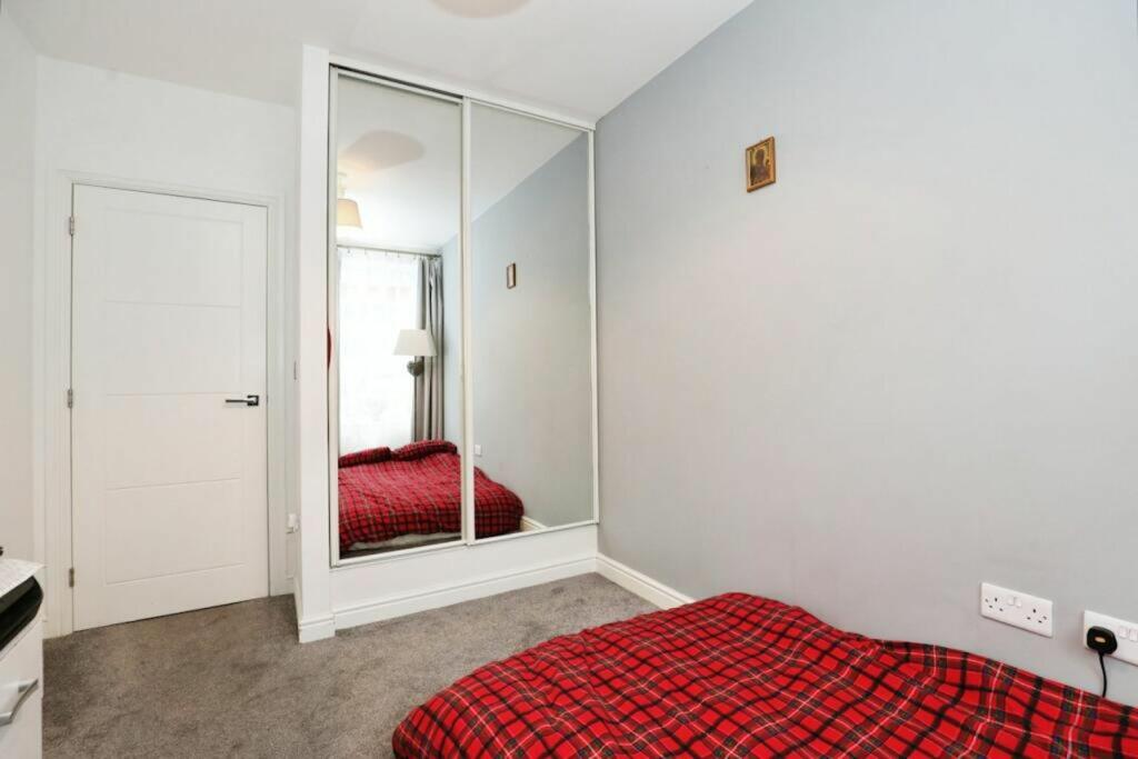 Additional image 8 of Woodside Park, Rugby, CV21