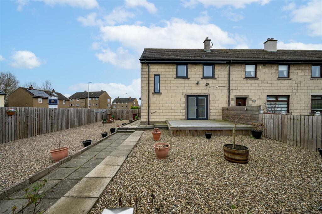 Additional image 19 of Ballantrae Gardens, Dundee