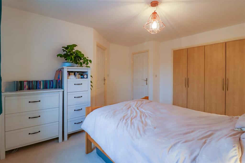 Additional image 10 of Galanos, Long Itchington, Southam