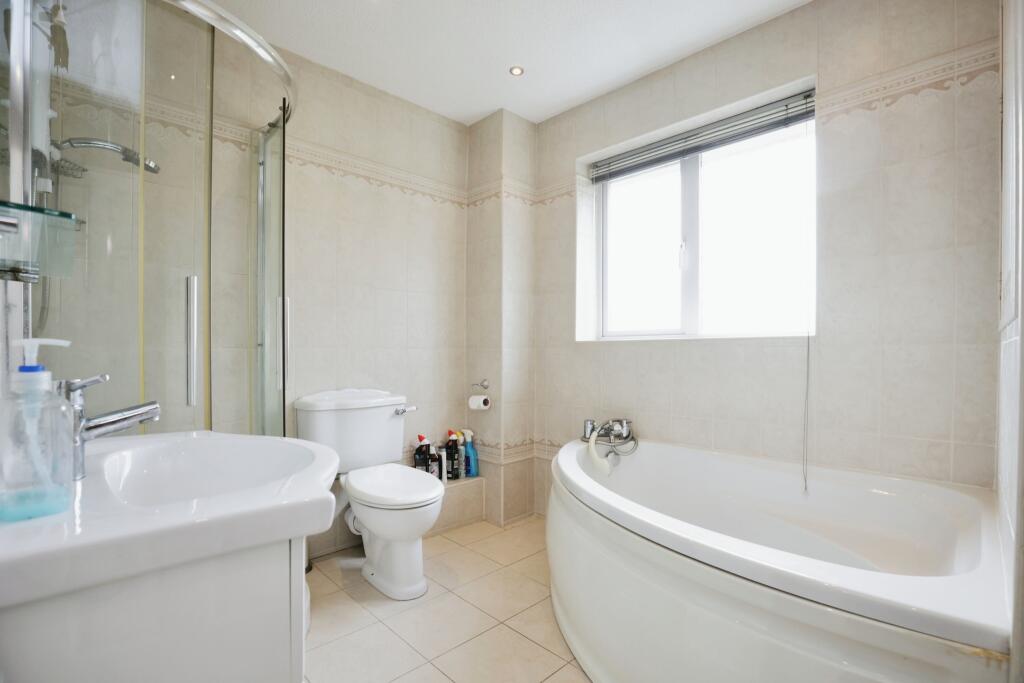 Additional image 3 of Dennett Close, Woodloes Park, Warwick, CV34