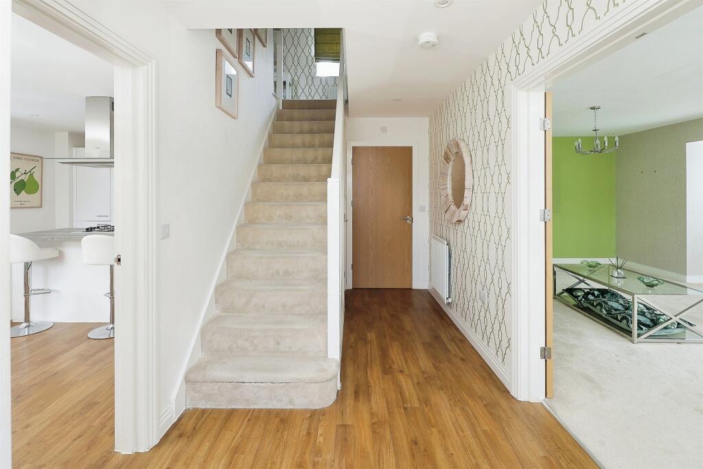 Additional image 9 of Drovers Close, Balsall Common, Coventry